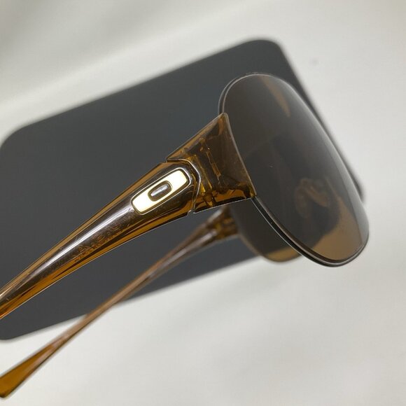 Oakley CONDUCT Polished Amber 05-270 Rimless Scratched Lens main image 4